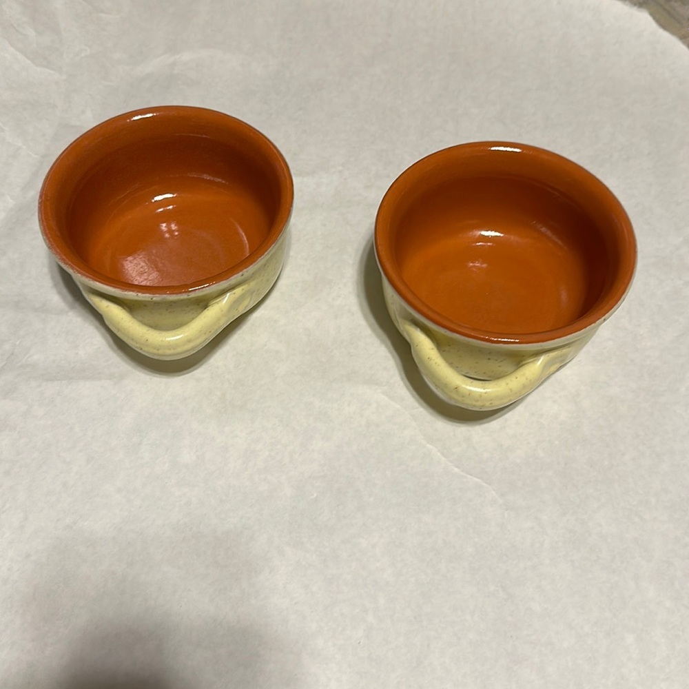 2 DE SILVA TERRACOTTA DOUBLE HANDLE SOUP BOWLS IN EXCELLENT EXCELLENT CO…